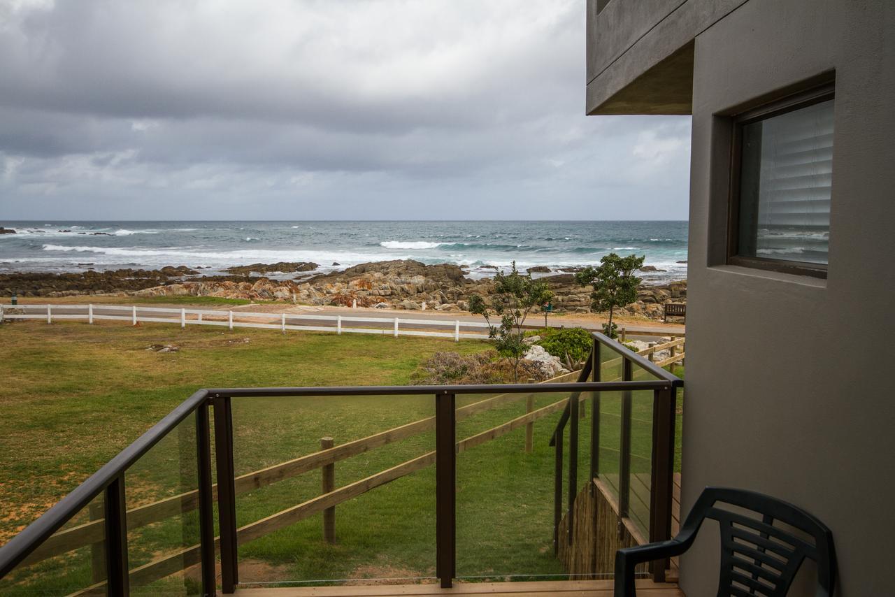 Little Rock Guesthouse Groot-Jongensfontein Eksteriør bilde